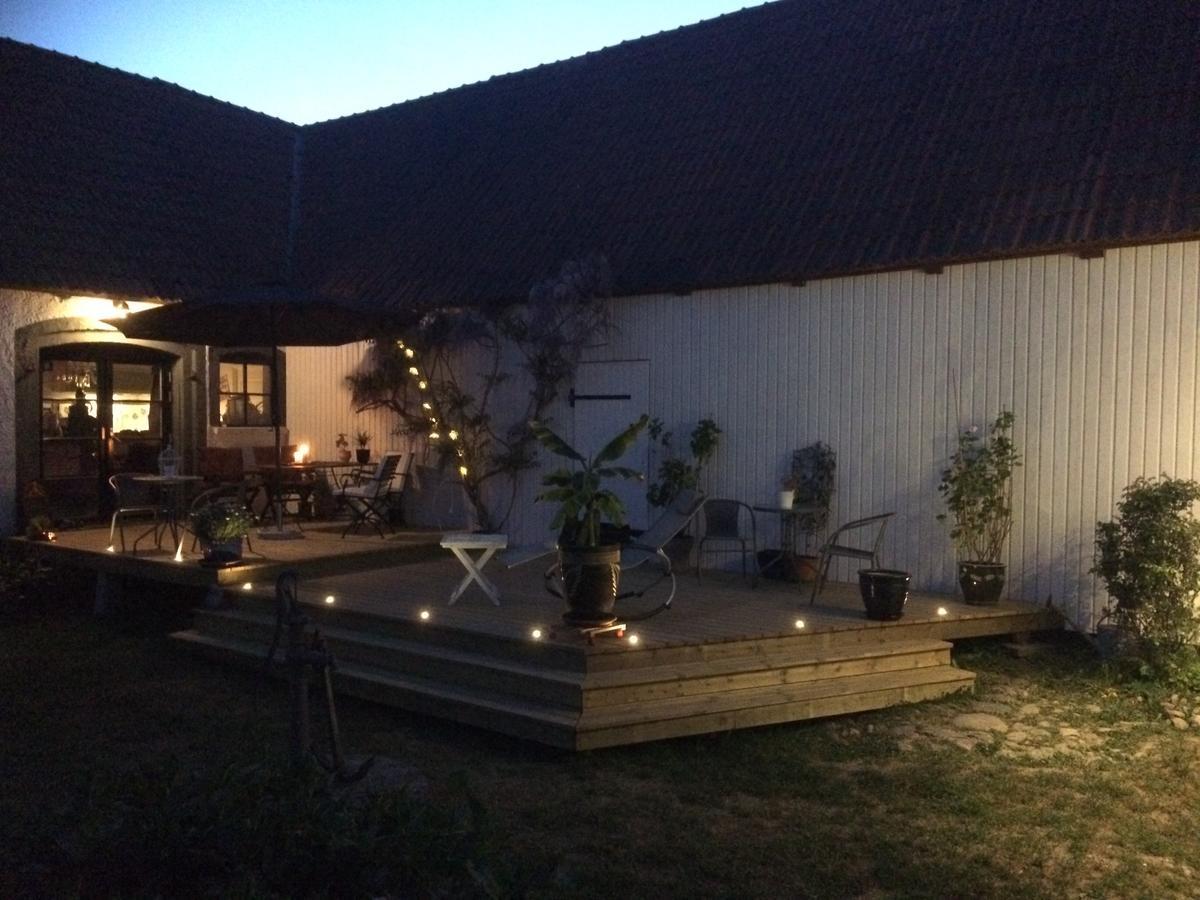 Garden Mellan Slotten Svarte Екстер'єр фото