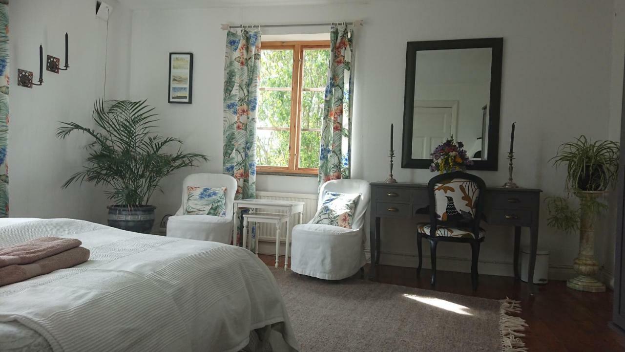 Garden Mellan Slotten Svarte Екстер'єр фото