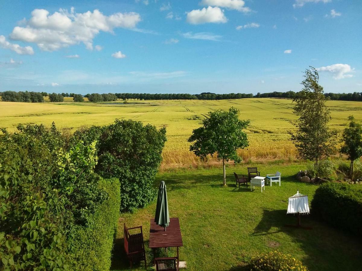 Garden Mellan Slotten Svarte Екстер'єр фото